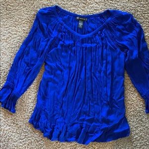 International concepts INC blue flowy top